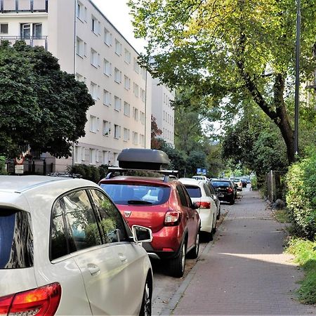 Prudentia Apartments Wegierska Варшава Екстериор снимка