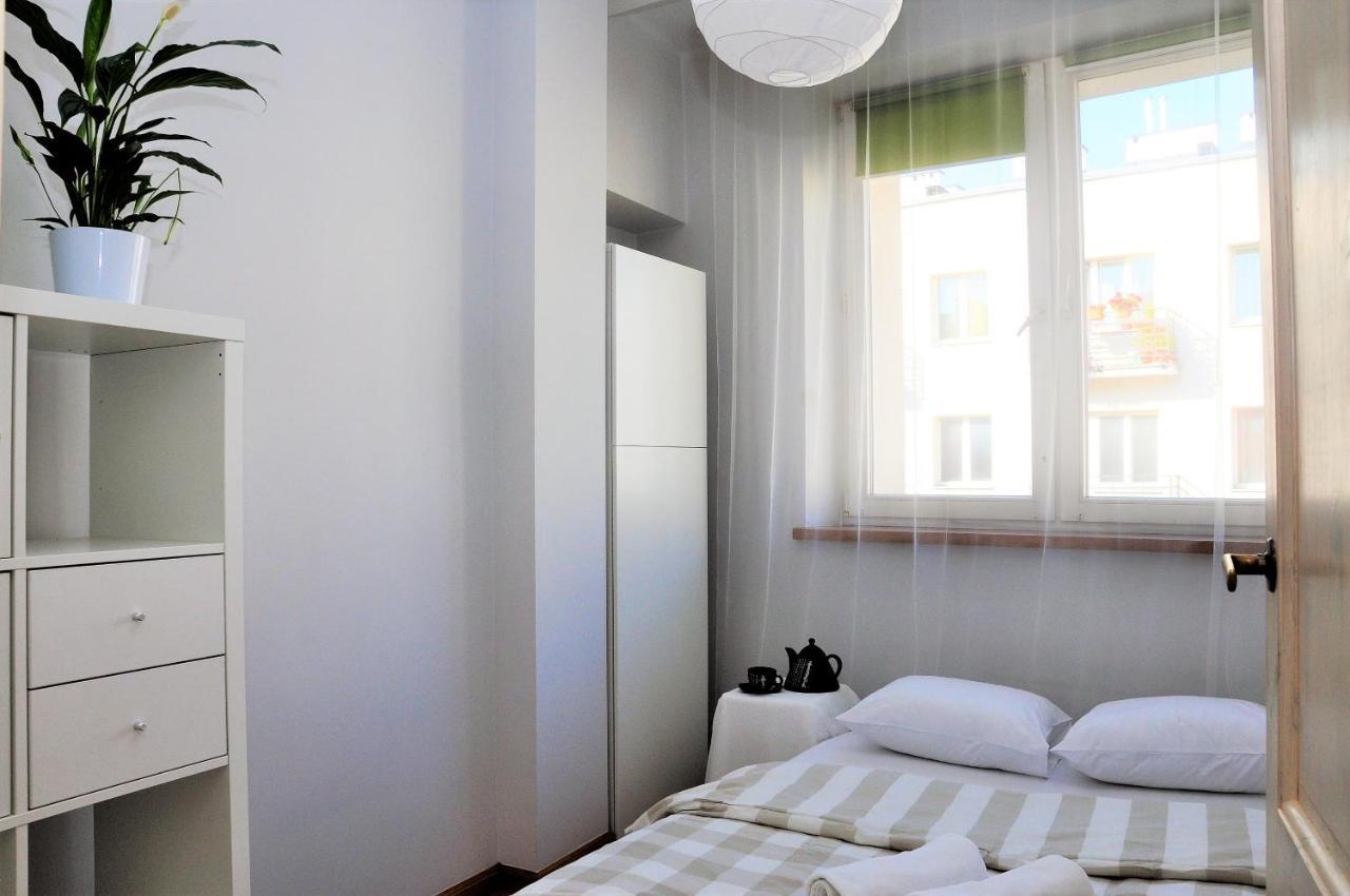 Prudentia Apartments Wegierska Варшава Екстериор снимка