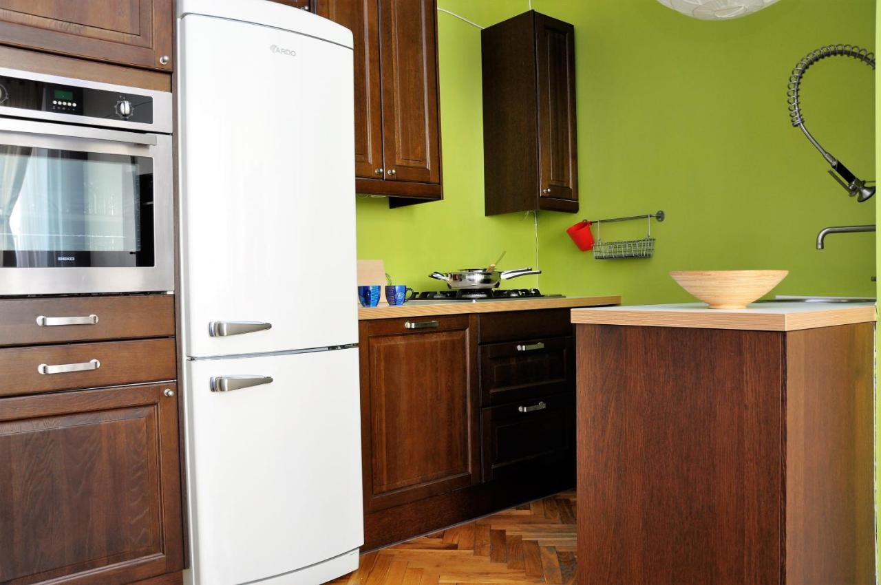 Prudentia Apartments Wegierska Варшава Екстериор снимка