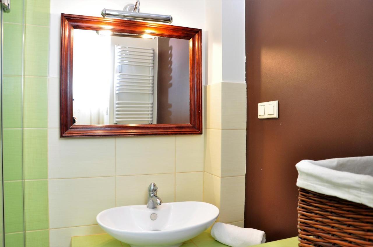 Prudentia Apartments Wegierska Варшава Екстериор снимка